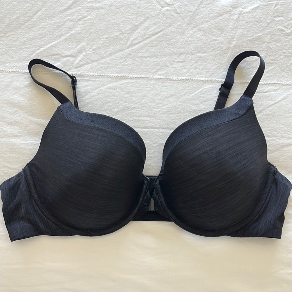 Vanity Fair #75339 Convertible Black Smooth T-Shirt Bra with Front Closure 38B